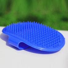 Load image into Gallery viewer, Dog And Cat Bath Brush