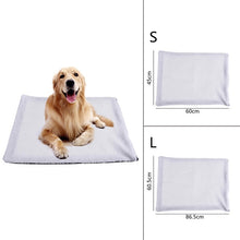 Load image into Gallery viewer, Self Heating Dog Cat Blanket