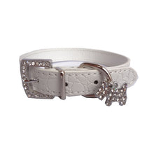 Load image into Gallery viewer, Crystal Pendant Pet Collar